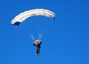 九游官网-北欧铁骑与法兰西激流，丹麦队鏖战法国队之夜，石宇奇以唯一高光刺破阴云