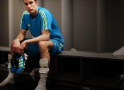 九游体育APP下载-一人成军，当诺里斯扛起车队，梅赛德斯用碾压写下F1最残酷生存法则