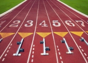 九游官网-赛道之外，当伊朗力克玻利维亚成为F1年度争冠的另类焦点