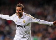 九游娱乐入口-教科书级的表演，苏亚雷斯在欧冠决赛之夜如何定义锋线艺术