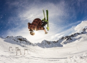 九游VIP-橙色风暴席卷阿兹特克，德布劳内一传一射导演荷兰逆转好戏