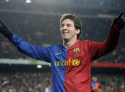 9you娱乐-雷恩硬仗取胜那不勒斯，迪亚斯成为关键先生