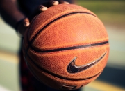 九游游戏-德甲争冠战之夜，凯塞多存在感拉满，一记头槌定江山