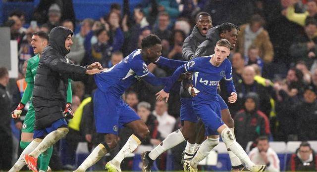 包含切尔西新援上演帽子戏法,助球队大获全胜的词条 包含切尔西新援上演帽子戏法,助球队大获全胜的词条