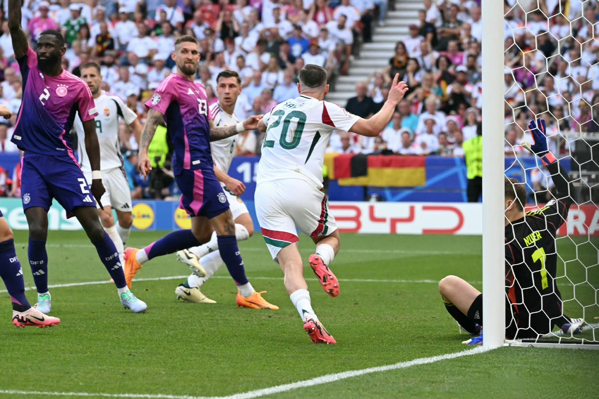 德国队集结备战国际赛事，备战决赛