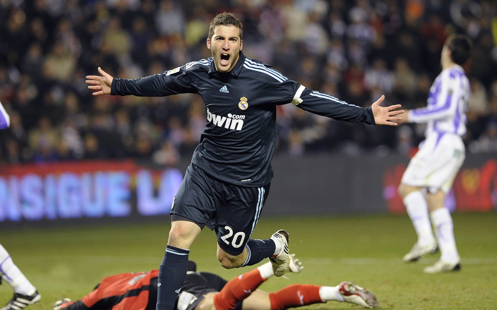 数据革命，当中国托尼在梦剧场引爆全面风暴