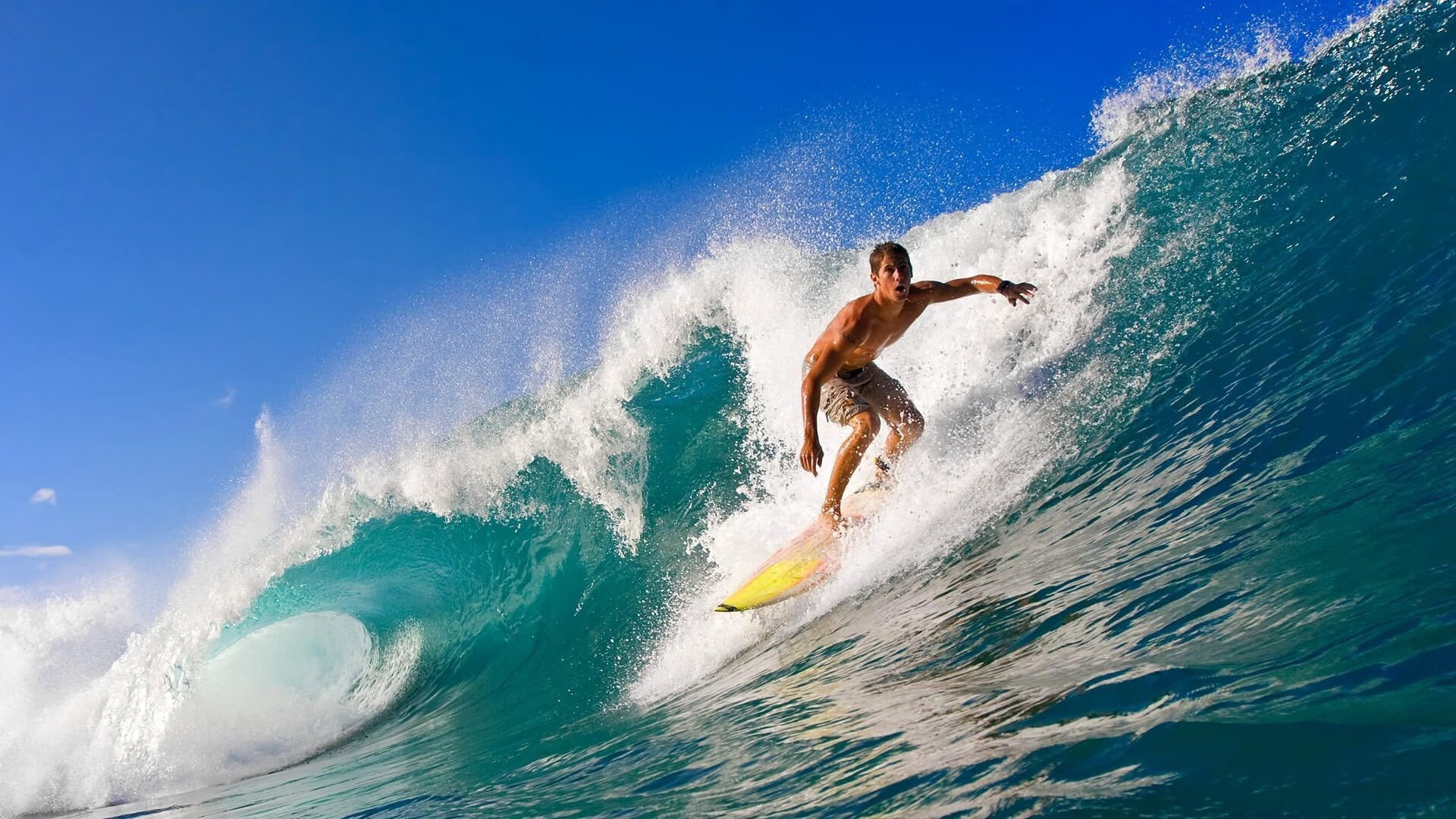 尼斯关键战突围波兰，季后赛抢七的永恒瞬间